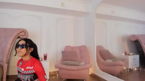 Luciana online show from October 24, 8:49 pm