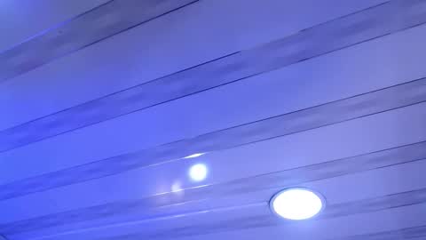 Luci online show from October 27, 8:03 pm