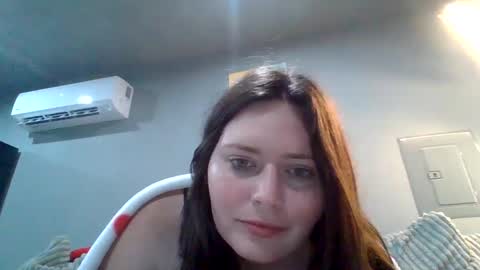 Snapshot of luckygirl96 chatting on October 7, 12:26 am luckygirl96 online show from October 7, 12:26 am
