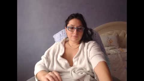 luckylinda23 online show from November 16, 10:59 am