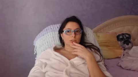 luckylinda23 online show from January 10, 12:54 pm