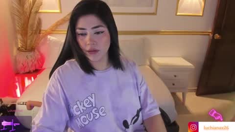Snapshot of lucy266_ chatting on February 13, 2:23 am lucy online show from February 13, 2:23 am