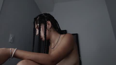   online show from February 14, 6:04 am