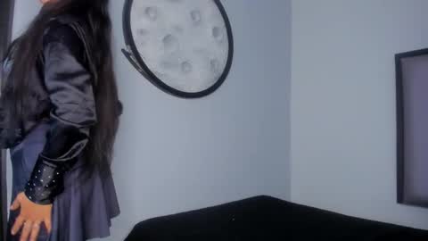   online show from October 26, 4:08 am