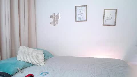 Lucia online show from February 26, 10:20 pm