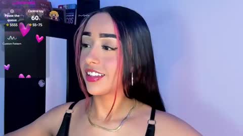 Snapshot of lucy_ev chatting on February 7, 9:26 am Lucy online show from February 7, 9:26 am