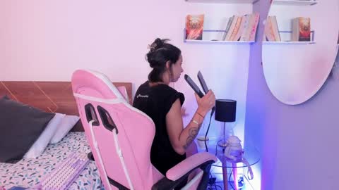 Your Lucy online show from February 5, 4:16 am