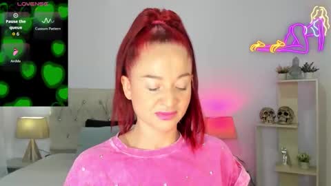 Lucia online show from October 29, 10:45 pm