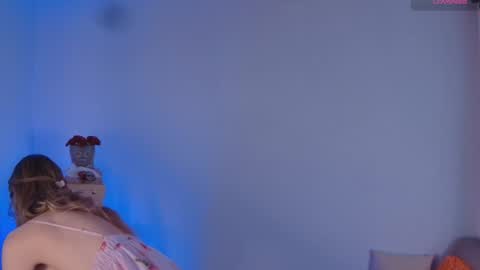 lucy online show from February 7, 3:55 am