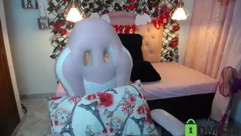 Snapshot of lucycute_1 chatting on February 17, 2:17 pm Lucy Cute online show from February 17, 2:17 pm