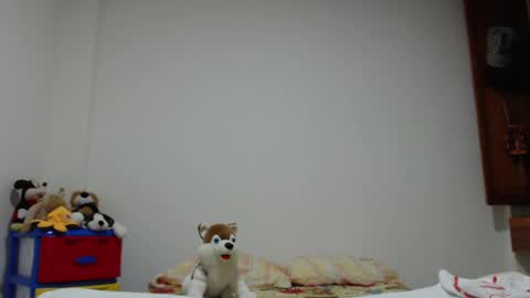 Snapshot of lucysexy4u chatting on December 23, 3:55 pm I am Luciana Martin... Welcome in my room online show from December 23, 3:55 pm