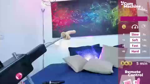 Lucy Liiu online show from September 13, 11:24 pm