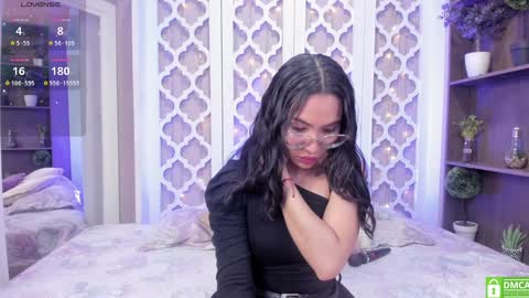 Lucy Liiu online show from January 22, 9:11 pm