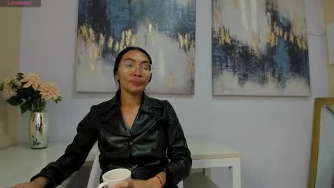 Lucy Liiu online show from January 13, 12:31 pm