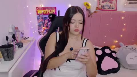 LUCYY FROM HOME  online show from February 28, 2:55 am