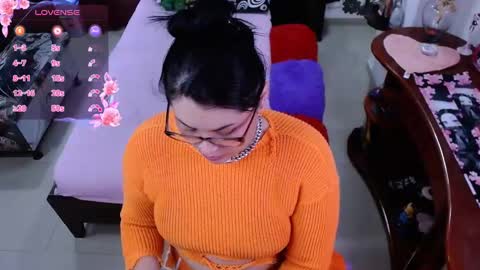 Snapshot of lufek_23 chatting on March 2, 10:23 pm Lufek23 online show from March 2, 10:23 pm