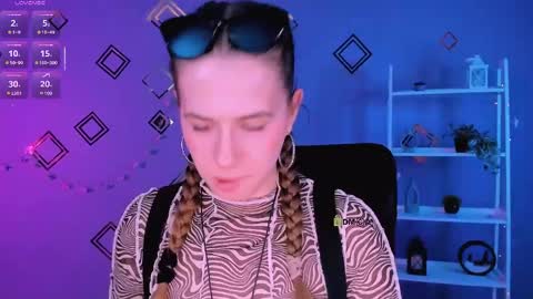Sweet Lumi online show from May 30, 1:20 pm