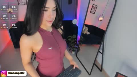     online show from March 21, 4:01 pm