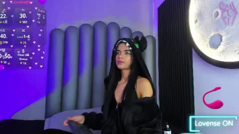 luna_bella_23 online show from June 13, 5:16 am