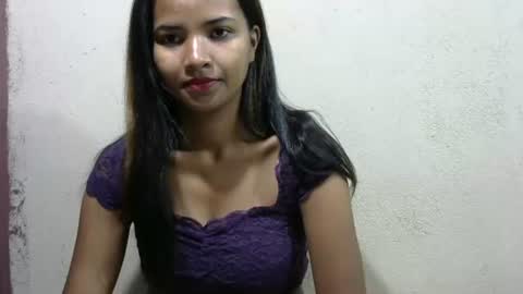 Laura online show from March 23, 3:45 am