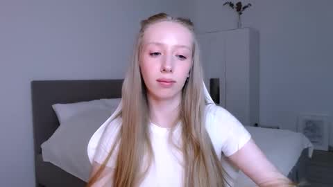 Luna online show from January 12, 9:53 pm