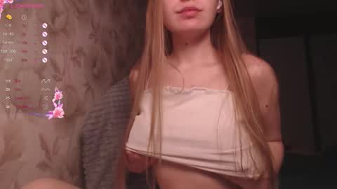 Luna online show from March 22, 2:56 pm