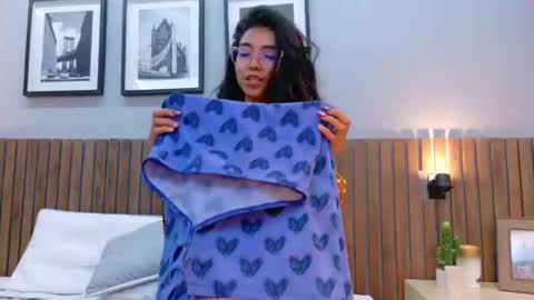 LUNA  online show from January 5, 5:27 pm