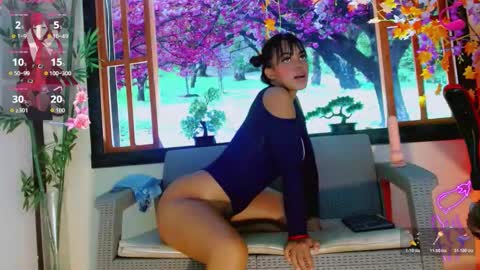 luna_sorni_ online show from November 13, 1:32 pm