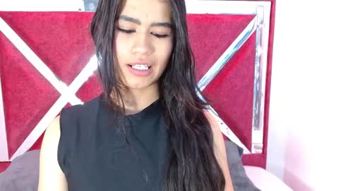 Snapshot of luna_starr69 chatting on September 10, 7:25 pm luna_starr69 online show from September 10, 7:25 pm