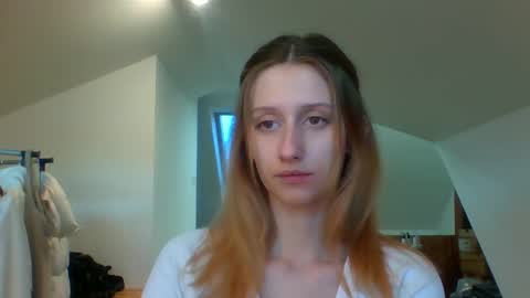 L U N A  online show from January 3, 7:38 am