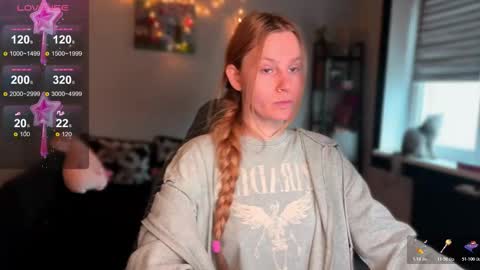 Britney online show from December 16, 7:58 am