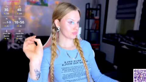 Britney online show from March 12, 7:49 pm