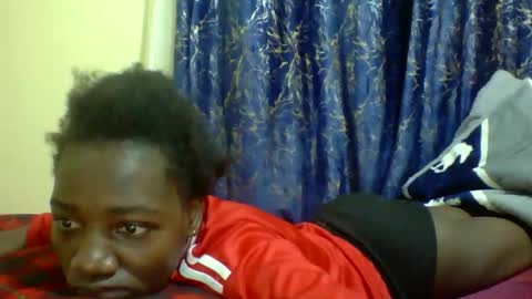 lunah_kitty online show from May 1, 3:43 am