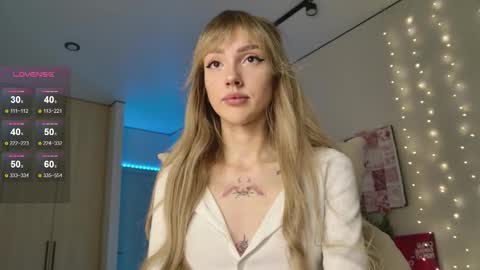 Luna online show from December 23, 2:37 am