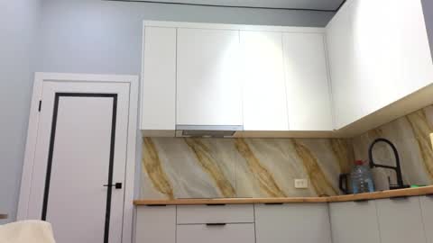 Luna online show from April 14, 1:22 pm