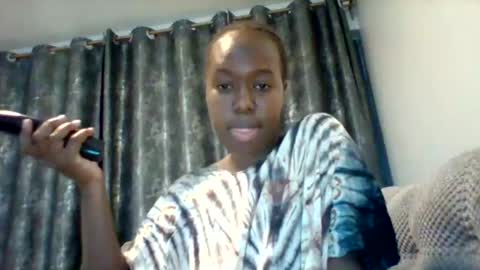 lushlola254 online show from May 6, 6:56 pm