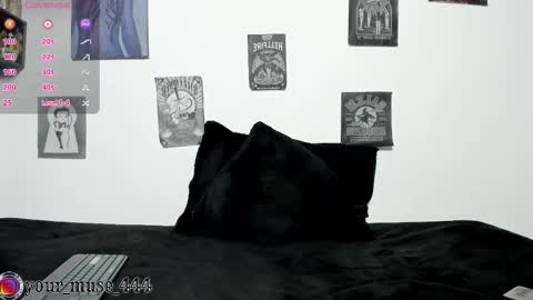 cristal online show from February 12, 5:25 pm