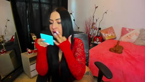 Snapshot of lustful__babe chatting on December 20, 11:43 am lustful__babe online show from December 20, 11:43 am