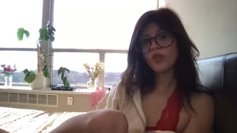 Snapshot of lustfullivxo chatting on March 8, 8:24 pm Liv 3 online show from March 8, 8:24 pm