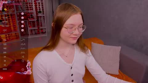 Tessa online show from February 18, 1:49 am