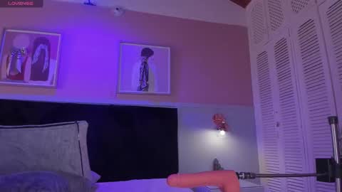 lux_bitchx online show from March 3, 4:07 am