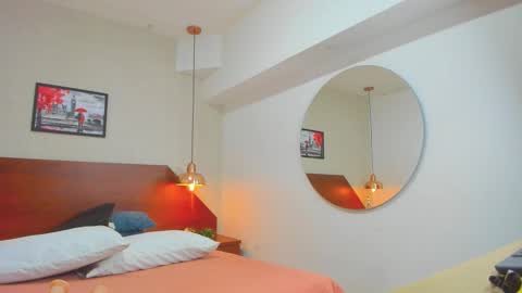 Luz online show from October 28, 12:00 pm