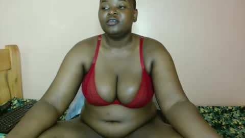 luzremi online show from April 16, 9:39 pm