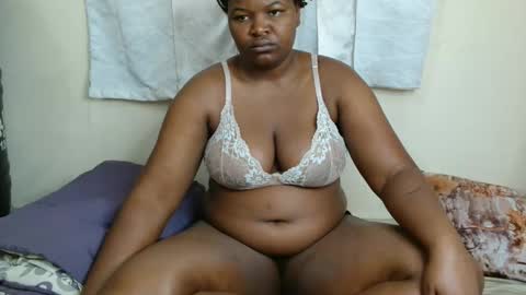 luzremi online show from November 30, 12:53 pm