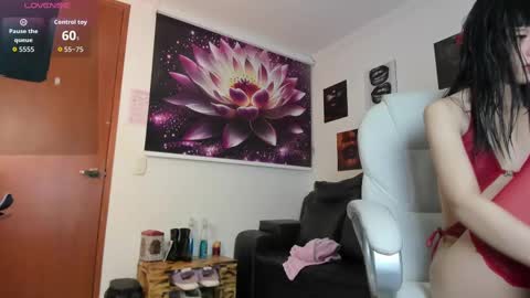  Lycoris  online show from October 5, 9:20 pm