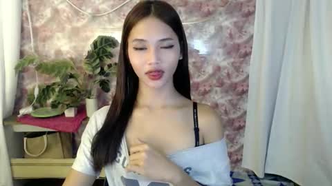LYKA LOOPS online show from June 1, 3:58 pm