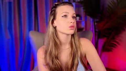 simply Eliza  online show from September 12, 10:13 am