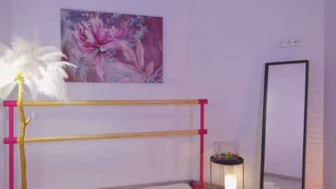 Lyly   online show from January 21, 5:27 am