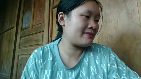 Snapshot of lylymai chatting on October 3, 2:38 am lylymai online show from October 3, 2:38 am