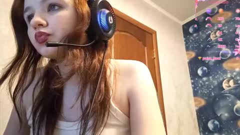 Lynn online show from February 22, 9:16 pm